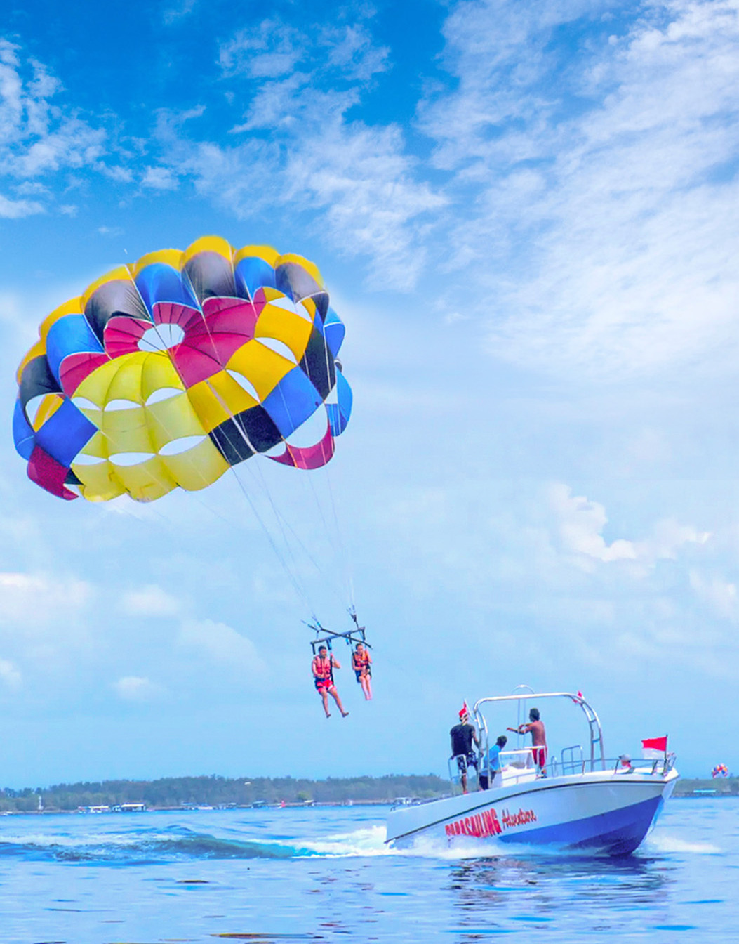 Parasailing di Bali